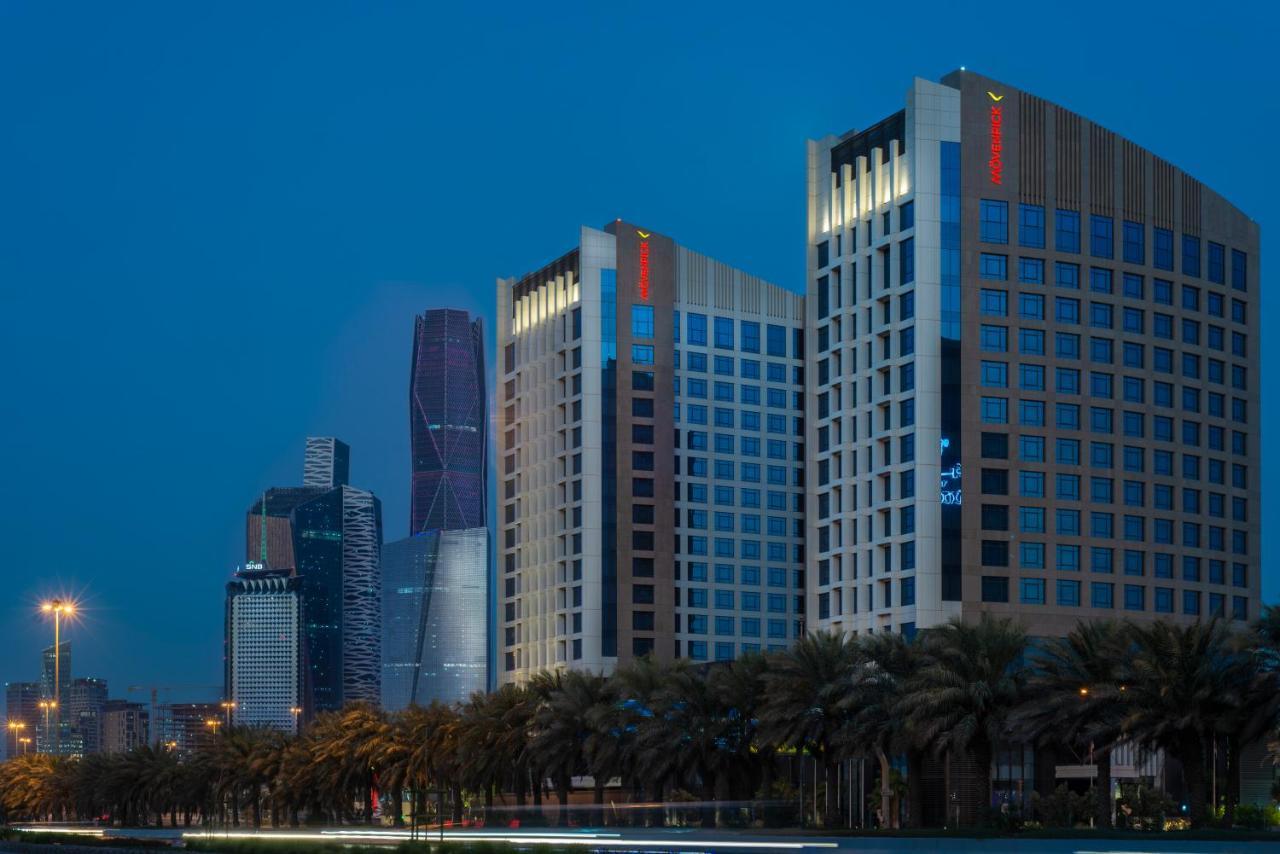 Movenpick Hotel And Residences 리야드 외부 사진