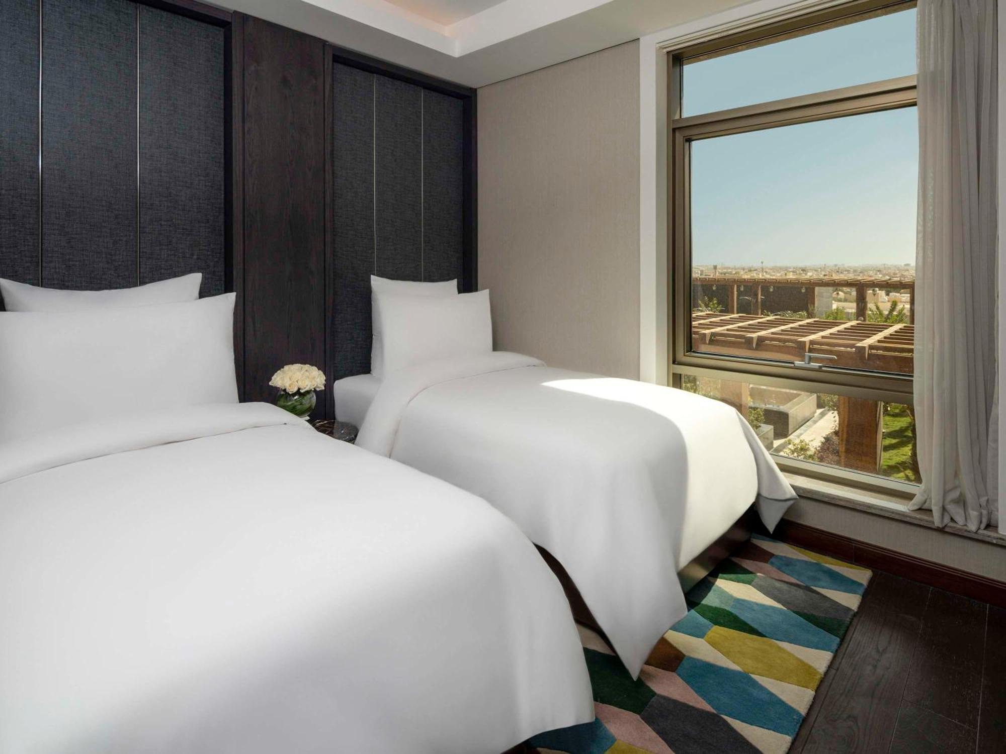 Movenpick Hotel And Residences 리야드 외부 사진 Deluxe room