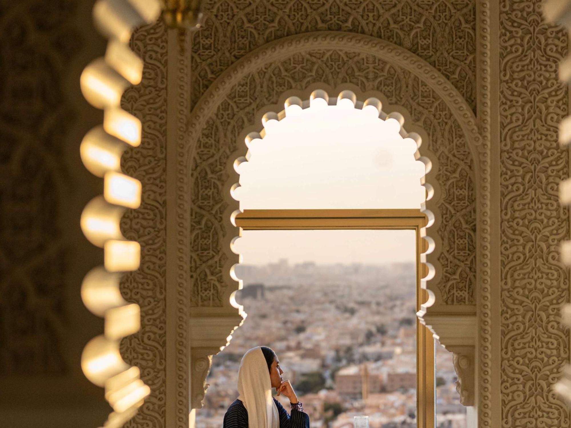Movenpick Hotel And Residences 리야드 외부 사진 A Moroccan wedding